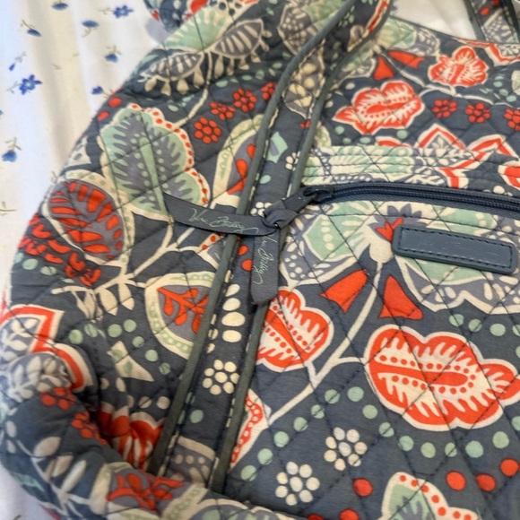 Vera Bradley Nomatic Floral Small Quilted Shoulder Tote Bag. Geometric Pattern. - Picture 12 of 14